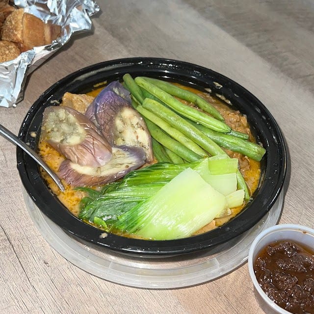 Kare Kare.